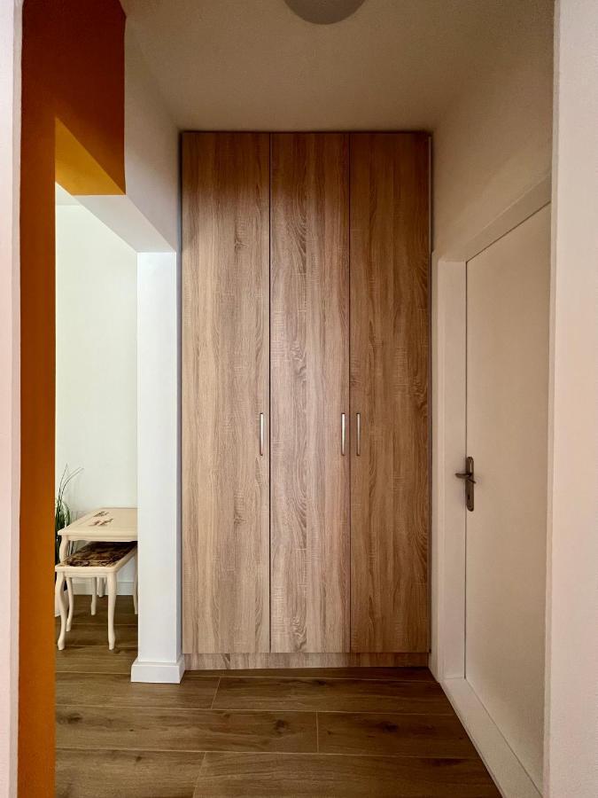 Sunset Apartment โคลาชิน ภายนอก รูปภาพ